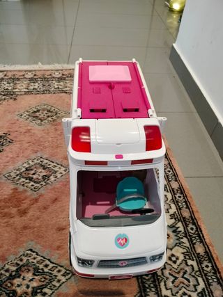 Ambulancia Barbie - Juguete