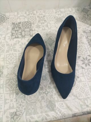 Zapatos tacón azul marino
