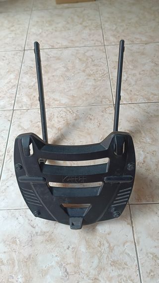 Baúl Givi E50 Maxia + Soporte Monorack
