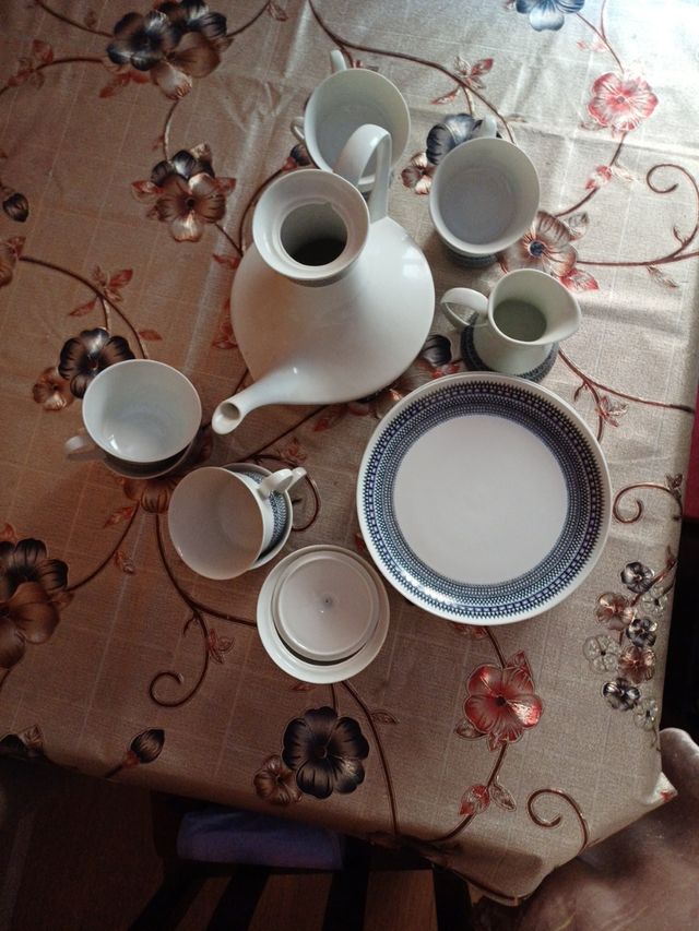 Juego café porcelana azul-blanco