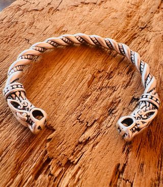 Pulsera Nordica Estilo Vikingo espiritu 555