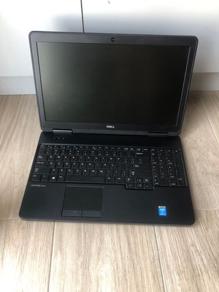 DELL 5540 CON 16GB
