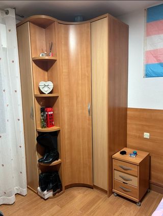 Dormitorio juvenil madera marrón