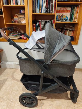 Carro Uppababy Cruz V2 Gris