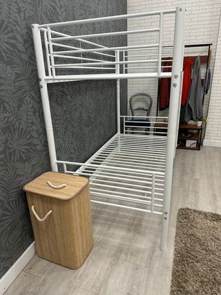 Litera metálica blanca, gris y negra - NUEVA