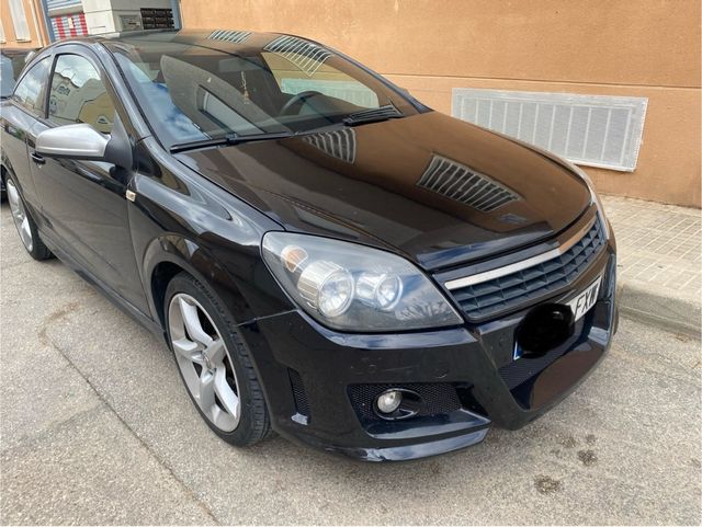 Opel Astra gtc 2007
