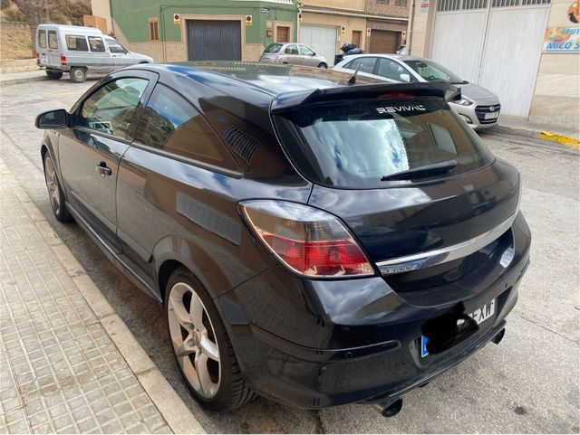 Opel Astra gtc 2007