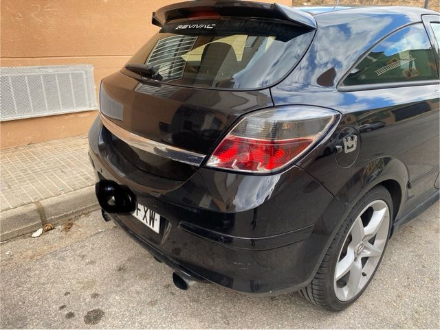 Opel Astra gtc 2007