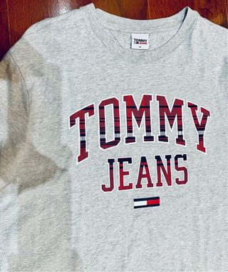 Camiseta Tommy Jeans XL Gris