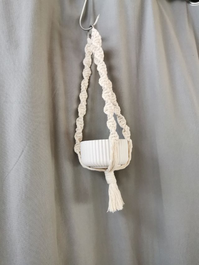 Macetero colgador macramé