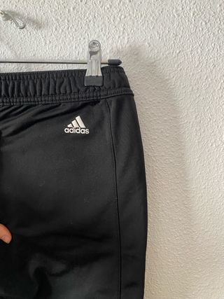 Pantalón chándal Adidas negro