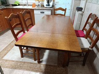 Mesa pino extensible + 5 sillas