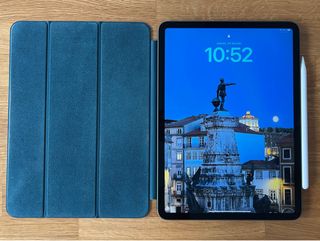 iPad Pro 11" M1 WiFi 256Gb con accessori