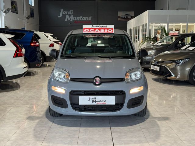 Fiat Panda 1.0GSE HYBRID 70CV.- " 5 PUERTAS ". -" IMPECABLE ".-" BAJO CONSUMO ".- " ETIQUETA ECO " .- " GARANTÍA CON COBERTURA EUROPEA ".-