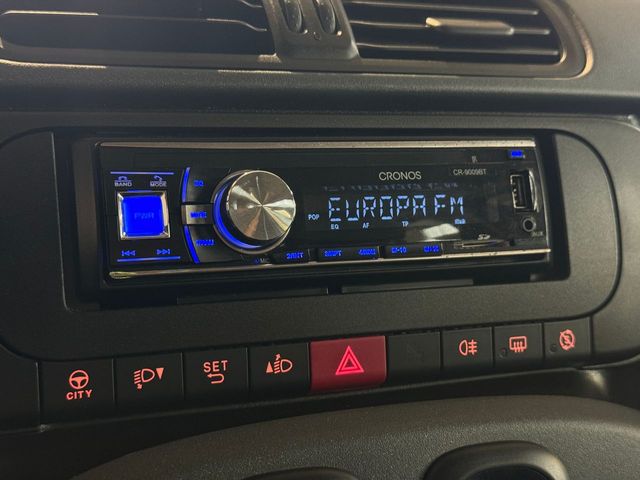 Fiat Panda 1.0GSE HYBRID 70CV.- " 5 PUERTAS ". -" IMPECABLE ".-" BAJO CONSUMO ".- " ETIQUETA ECO " .- " GARANTÍA CON COBERTURA EUROPEA ".-
