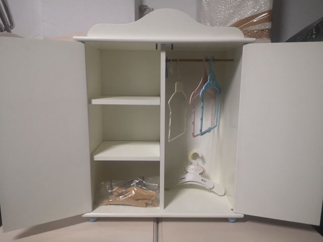 Armario muñecas blanco-azul