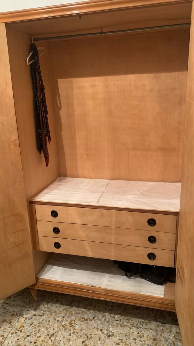 Armario madera 4 puertas