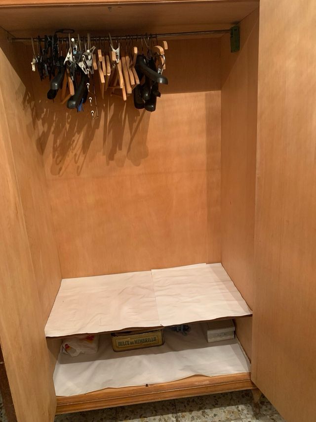 Armario madera 4 puertas