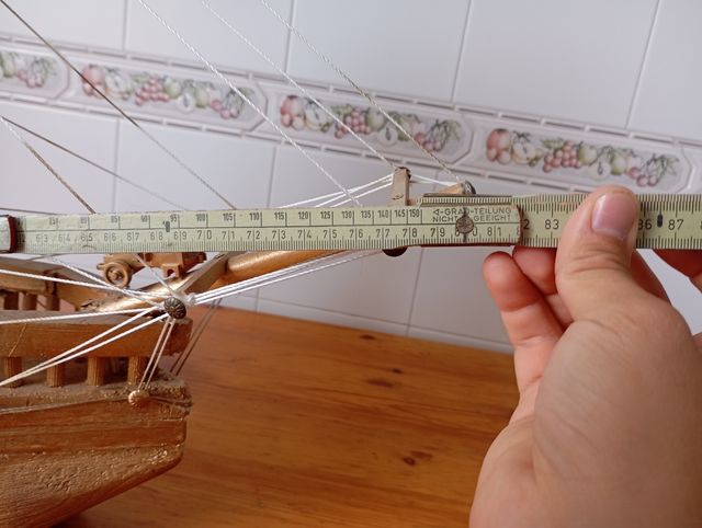 Barco velero madera hecho a mano