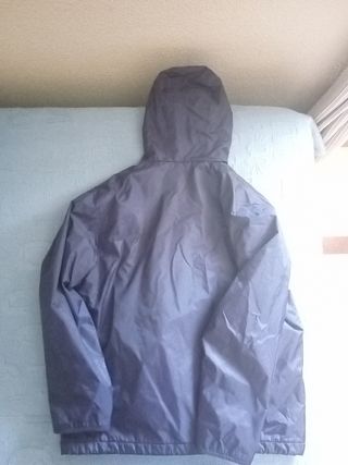 Chubasquero Here&There. Azul. Talla S