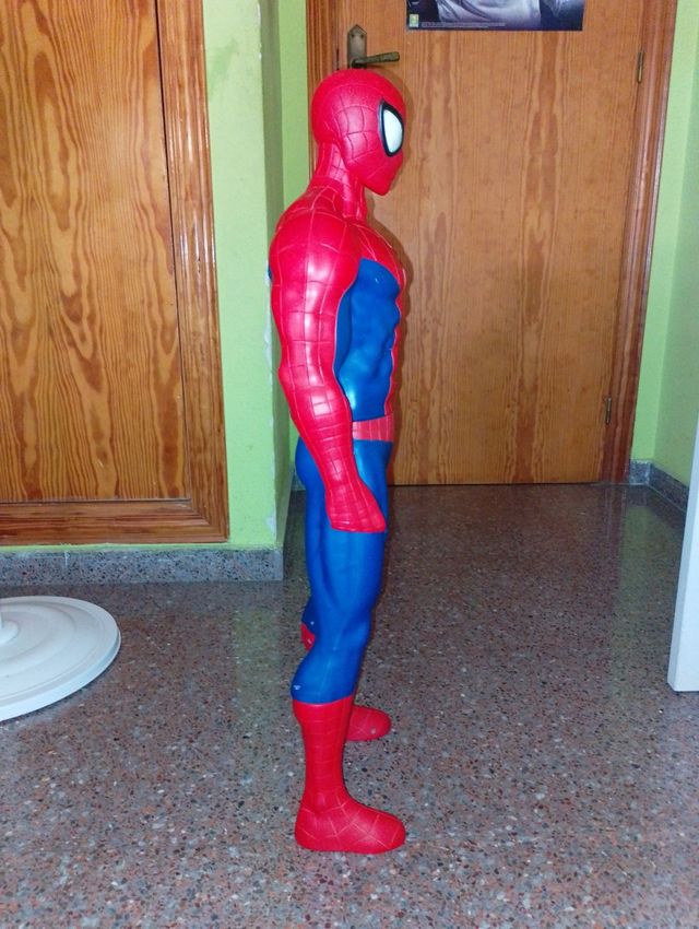 Figura Spiderman grande 80cm