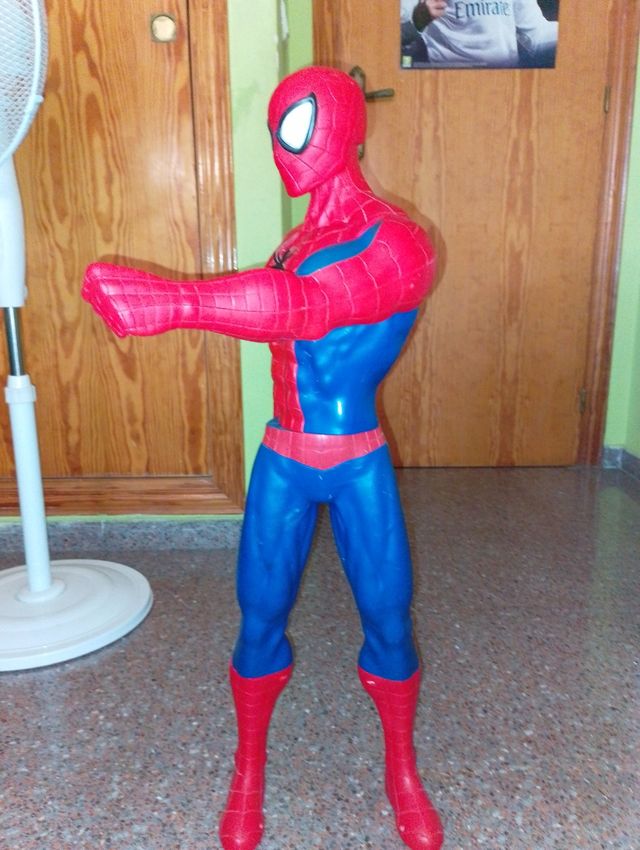 Figura Spiderman grande 80cm