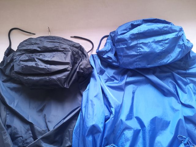 Chubasquero Kappa azul talla M