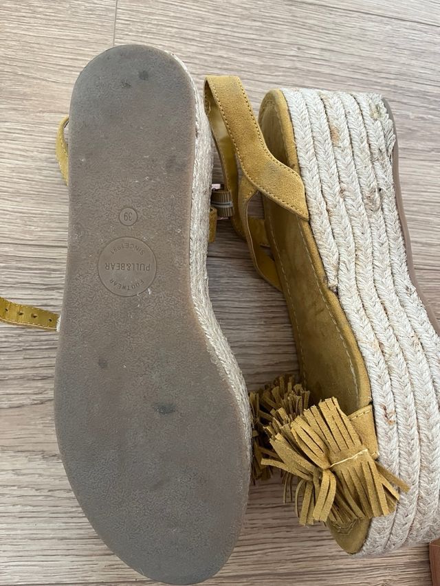 Cuñas Pull & Bear (amarillo) - 39