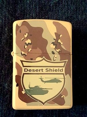 Encendedor Zippo Desert Shield