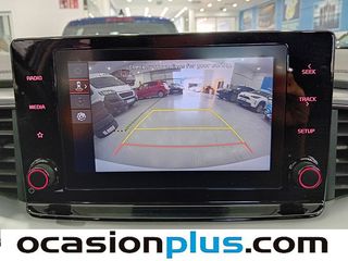 Kia Ceed 1.6 MHEV iMT Drive 100 kW (136 CV)