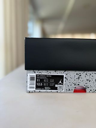 Nike Air Jordan 4 Retro - White cement