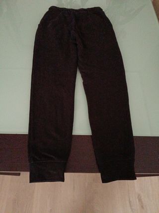 Pantalones Jordan niño - Negro Talla 10 12 años .