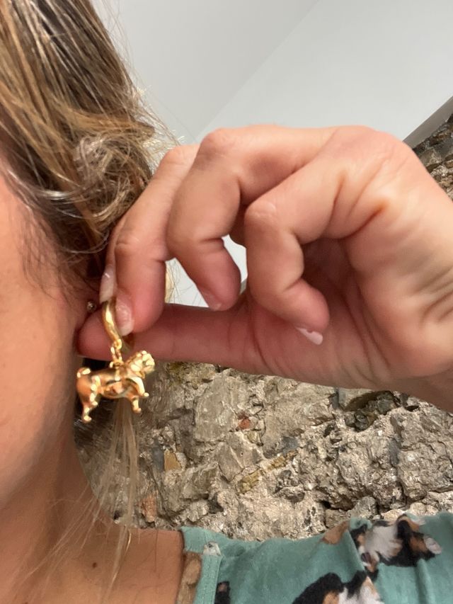 Pendientes Bulldog Frances dorado
