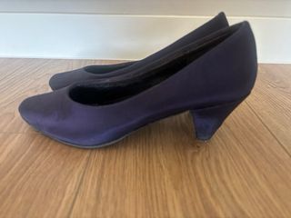 Zapatos tacón azul marino