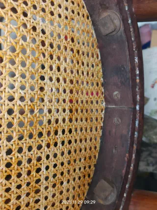 Silla Thonet 28 vintage recién restaurada