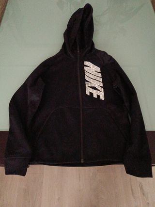 Chaqueta Nike negra c/cremallera
