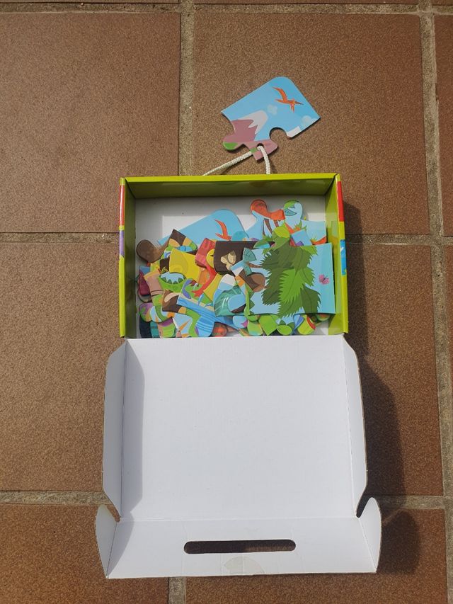 Puzzle Dinosaurios 28 piezas