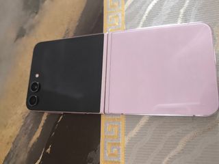 Samsung Galaxy Z Flip 5 5G - Impecable