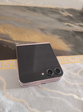Samsung Galaxy Z Flip 5 5G - Impecable