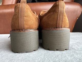 Stradivarius zapato plataforma marrón moderno 36