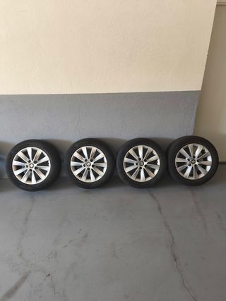 Llantas Seat León 5F 
205/55 R16