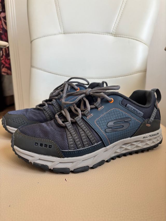 Zapatillas Skechers Senderismo - Talla 39
