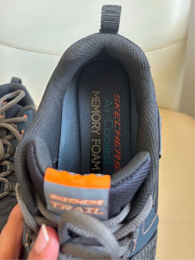 Zapatillas Skechers Senderismo - Talla 39