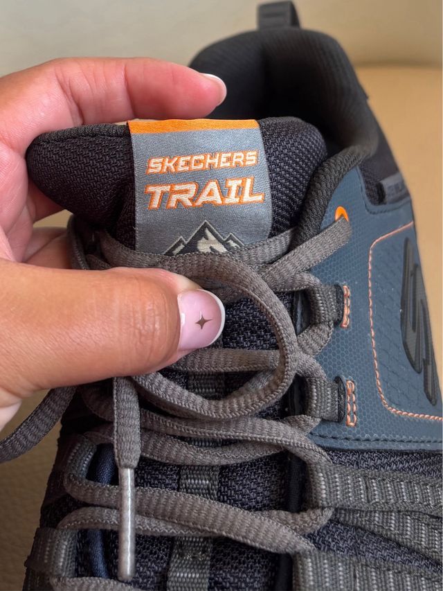 Zapatillas Skechers Senderismo - Talla 39