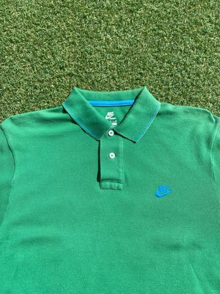 Nike Men's Green Polo Shirt - Classic Fit