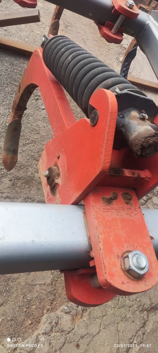 Arado chisel- 9brazos