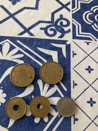 Monedas antiguas España: 10, 25 y 100 pesetas