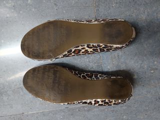 Zapatos bailarinas leopardo