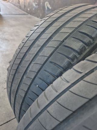 Pareja neumáticos Michelin 225/50R18 95V