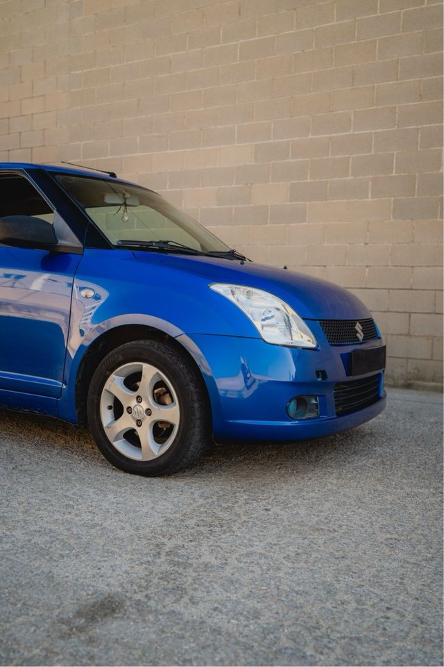Suzuki Swift  2005